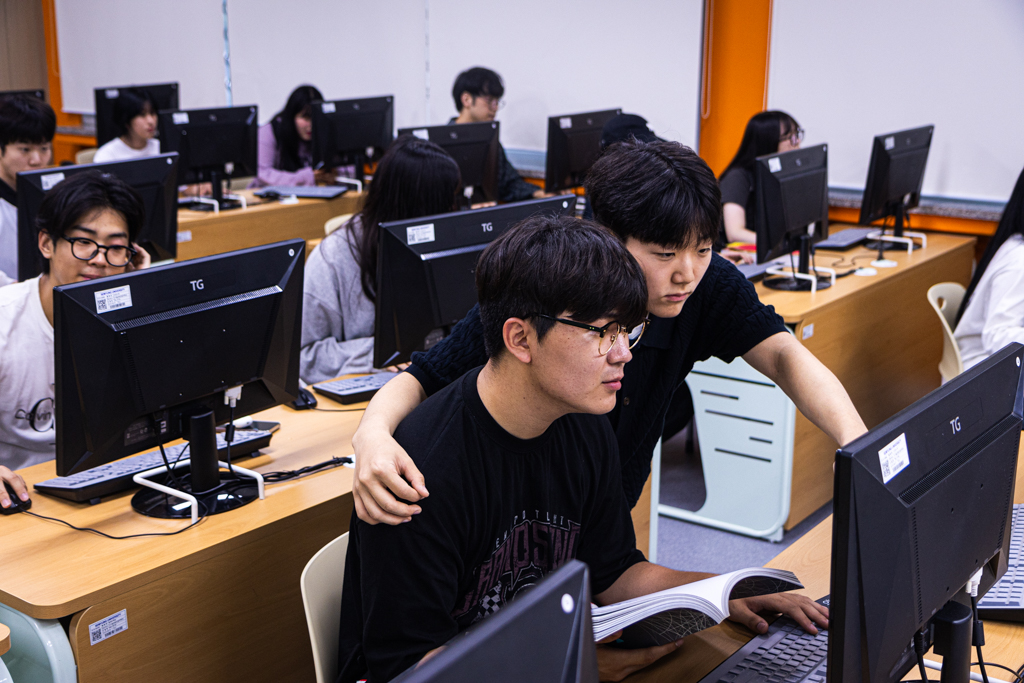 미디어콘텐츠창작학과 메인 이미지1